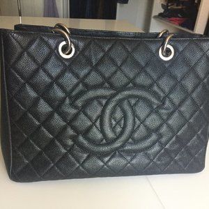 Pre Loved Chanel Gst Chain Tote Bag Caviar Skin Wine Red Cc Wine Red W –  Bluefly